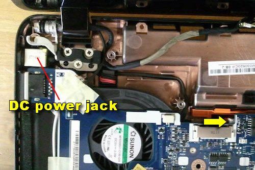 Nhu-nao-de-thao-laptop-gateway-NV57H57u-va-thay-the-jack-nguon-dc