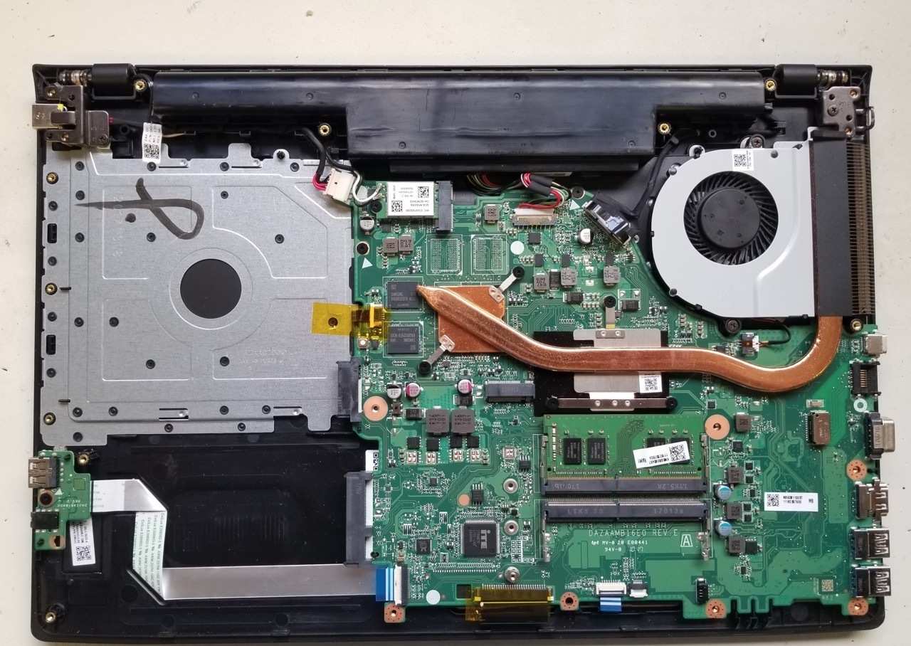 nhu-nao-de-thao-Acer-Aspire-E5-575