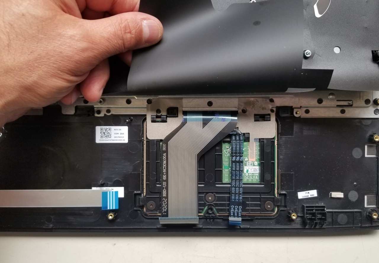 nhu-nao-de-thao-Acer-Aspire-E5-575