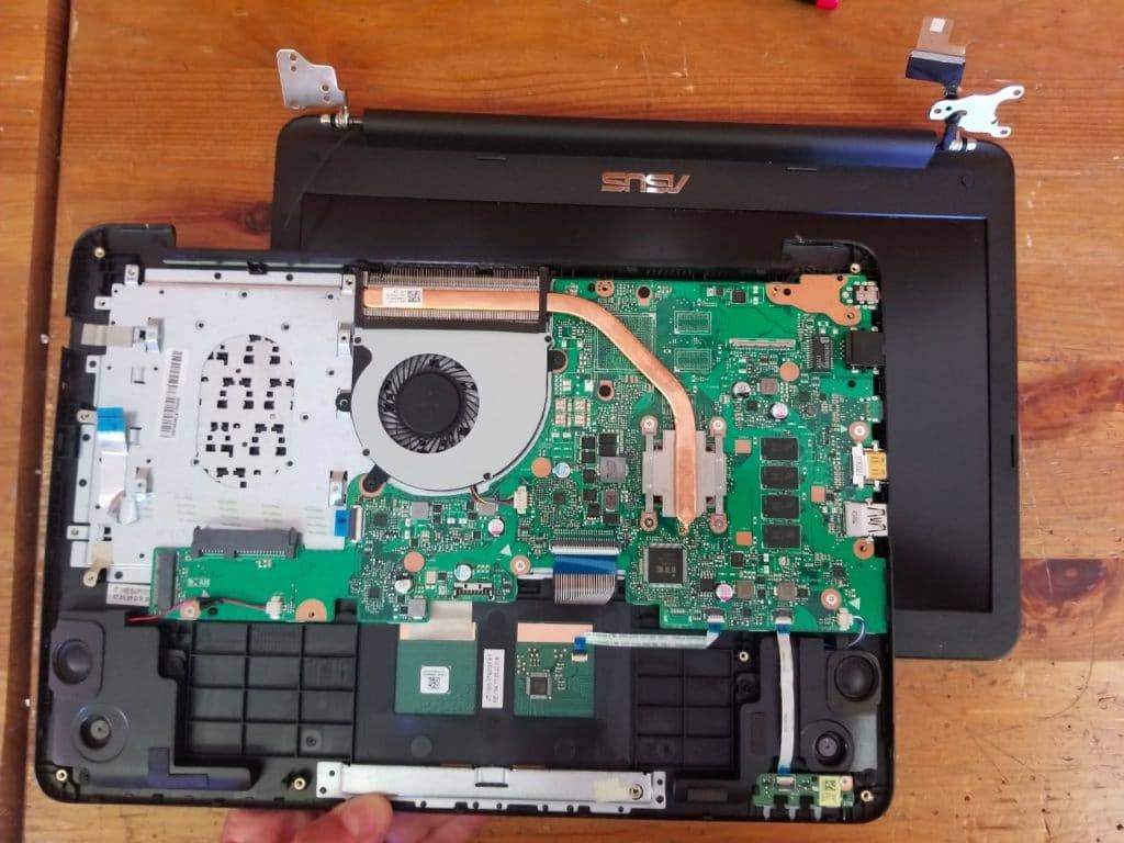 nhu-nao-de-thao-laptop-Asus-F402BA-EB94