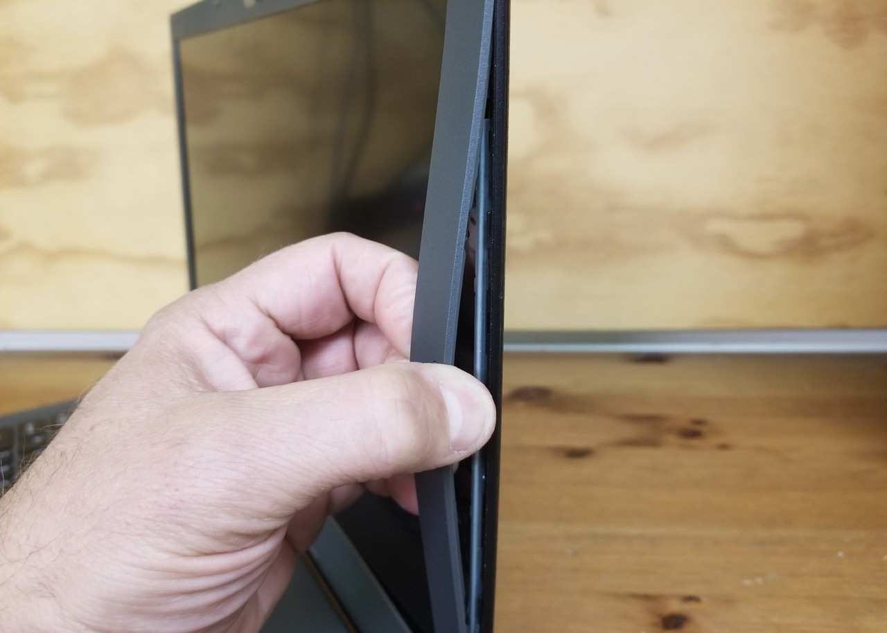 nhu-nao-de-thay-the-man-hinh-Acer-Aspire-E-15-LCD-screen