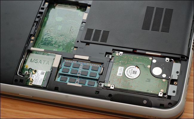 thay-the-hoac-cai-dat-o-cung-hdd-trong-may-ban-hoac-laptop