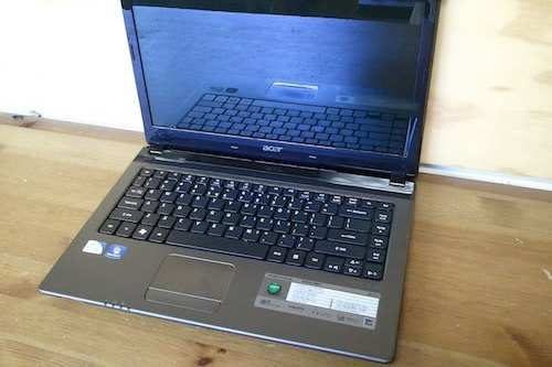 nhu-nao-de-thao-laptop-Acer-Aspire-4743-series-00