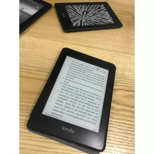 Máy đọc sách Kindle Paperwhite máy đẹp có đèn nền tại Hải Phòng